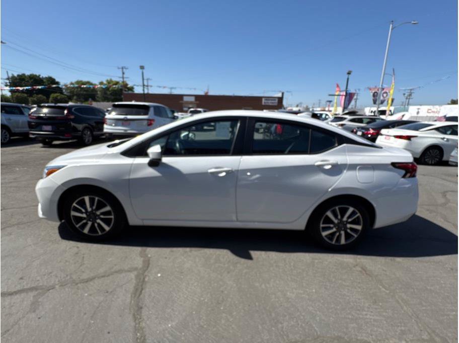Used 2023 Nissan Versa SV FWD image 6