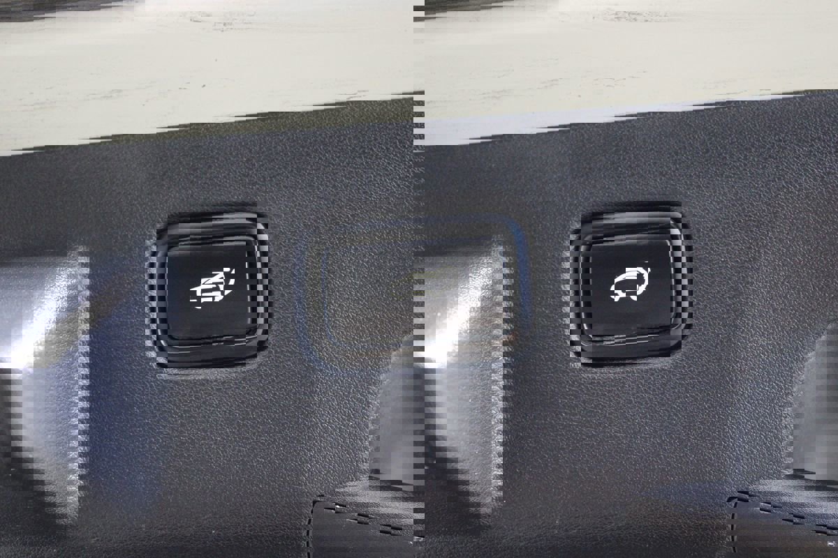 Used 2022 Kia EV6 Wind image 30