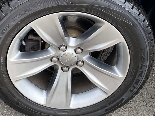 Used 2018 Dodge Challenger SXT image 31