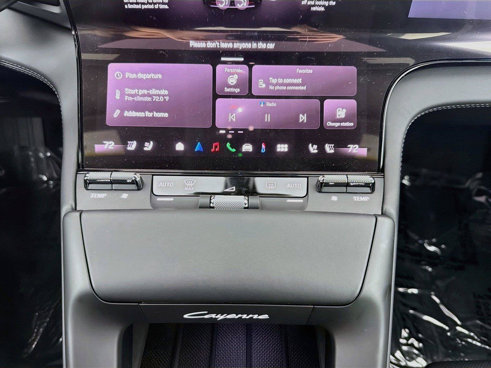 New 2026 Porsche Cayenne Turbo AWD/4WD image 17
