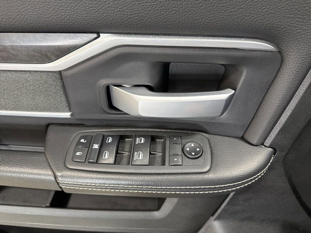 Certified 2022 RAM 2500 Big Horn w/ Night Edition image 25