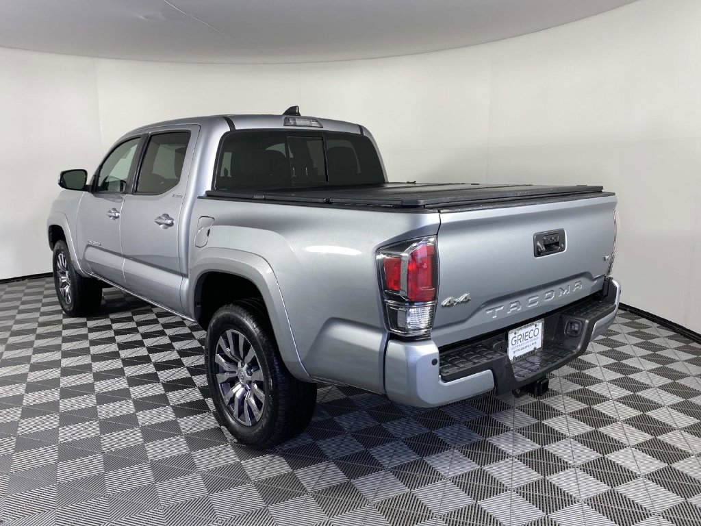 Used 2023 Toyota Tacoma Limited AWD/4WD image 6