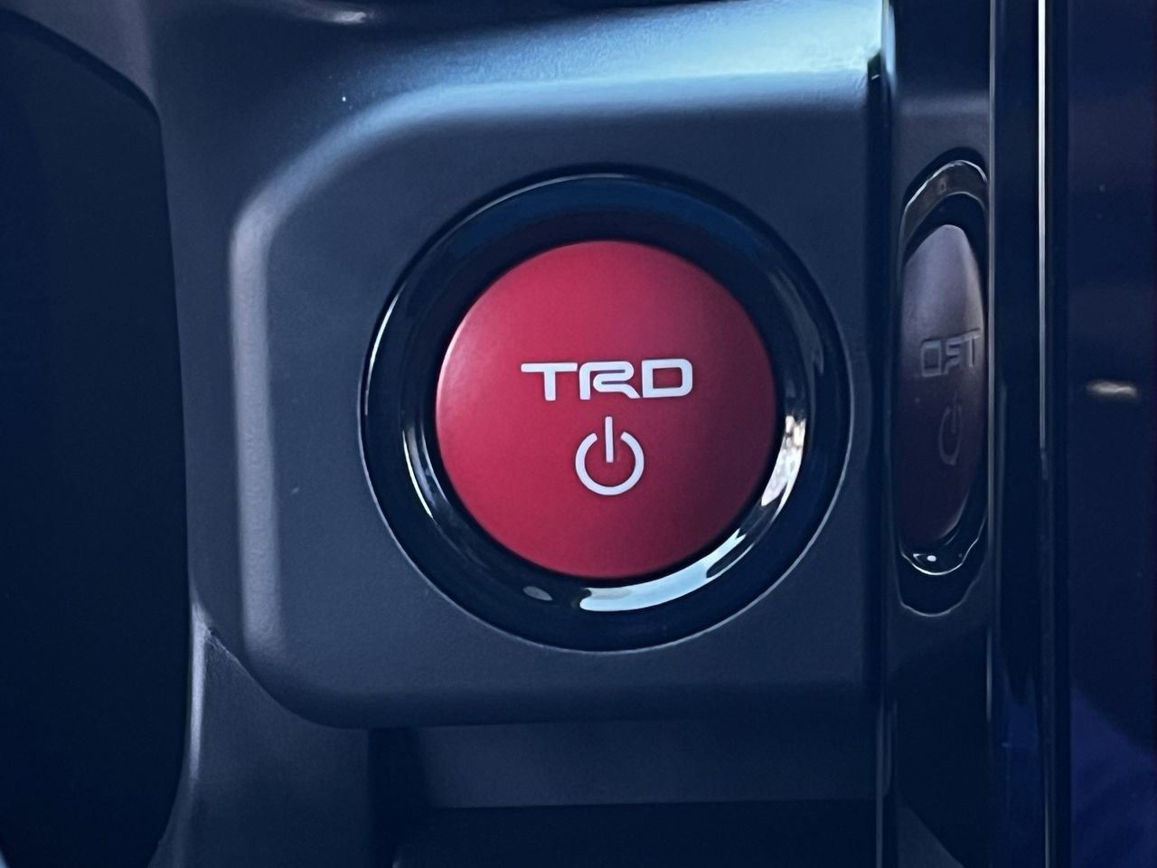 New 2026 Toyota Tacoma TRD Off-Road w/ TRD Off Road Upgrade Package AWD/4WD image 19