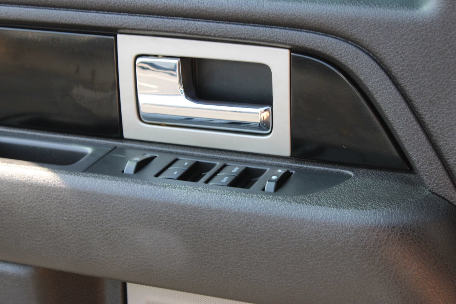 Used 2011 Ford F150 FX4 w/ FX Luxury Pkg AWD/4WD image 21