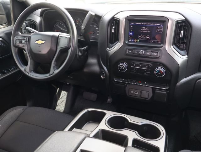 Used 2025 Chevrolet Silverado 1500 Custom image 11