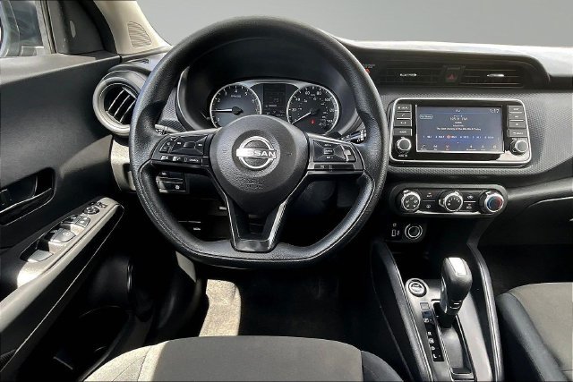 Used 2024 Nissan Kicks S FWD image 8
