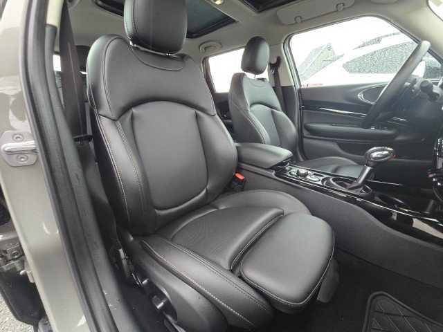 Used 2019 MINI Cooper Clubman S w/ Premium Package image 12