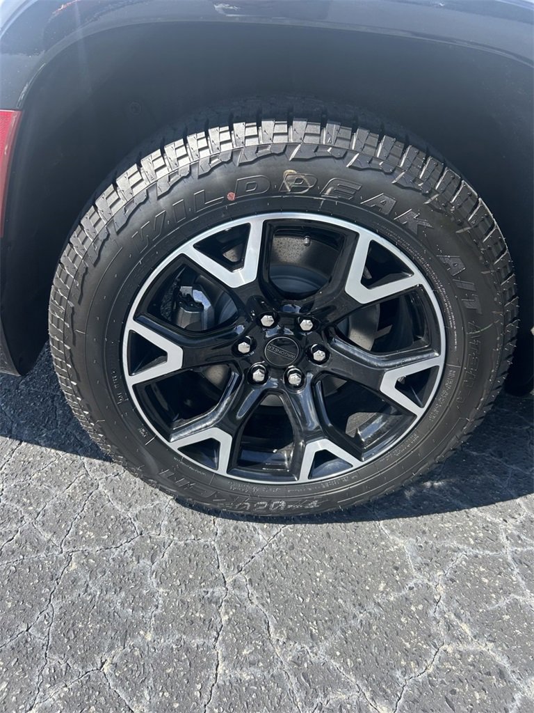 New 2025 Jeep Wagoneer Series II image 18