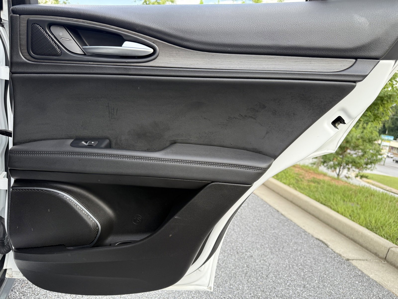 Used 2022 Alfa Romeo Stelvio Ti image 46