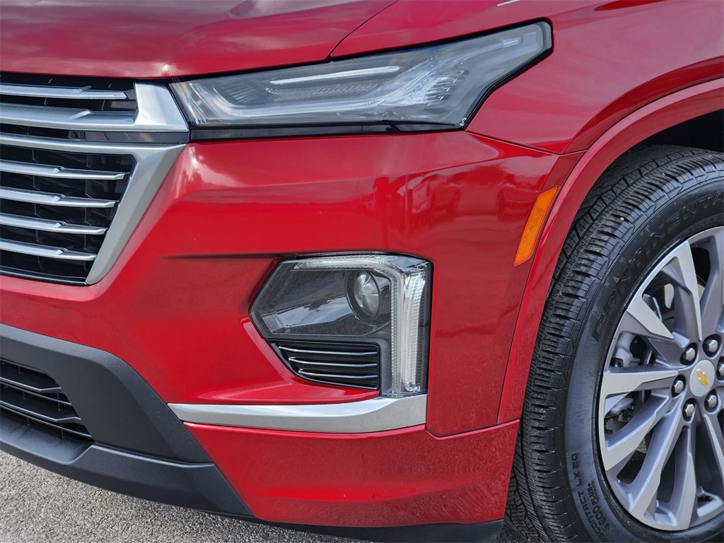 Used 2023 Chevrolet Traverse Premier image 9
