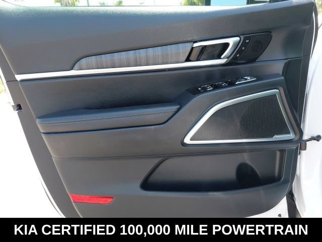 Certified 2025 Kia Telluride SX w/ SX Captain's Chair Package AWD/4WD image 21
