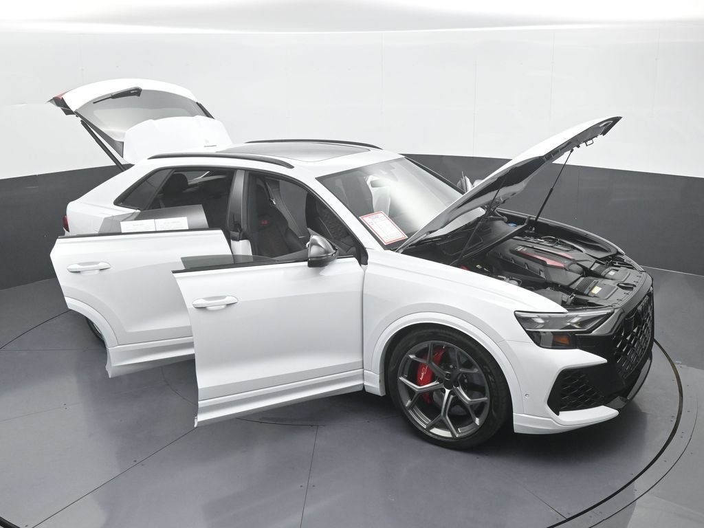 Used 2026 Audi RS Q8 performance AWD/4WD image 89