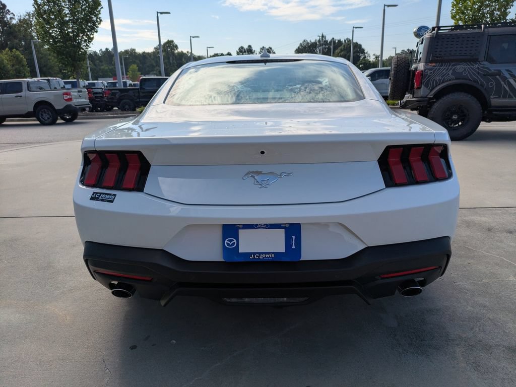New 2026 Ford Mustang Coupe RWD image 5