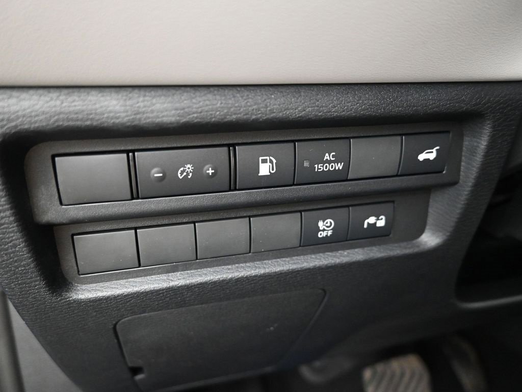 New 2025 Mitsubishi Outlander SEL image 30
