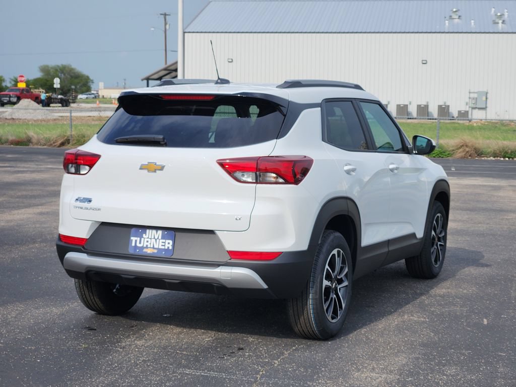 New 2026 Chevrolet TrailBlazer LT FWD image 4
