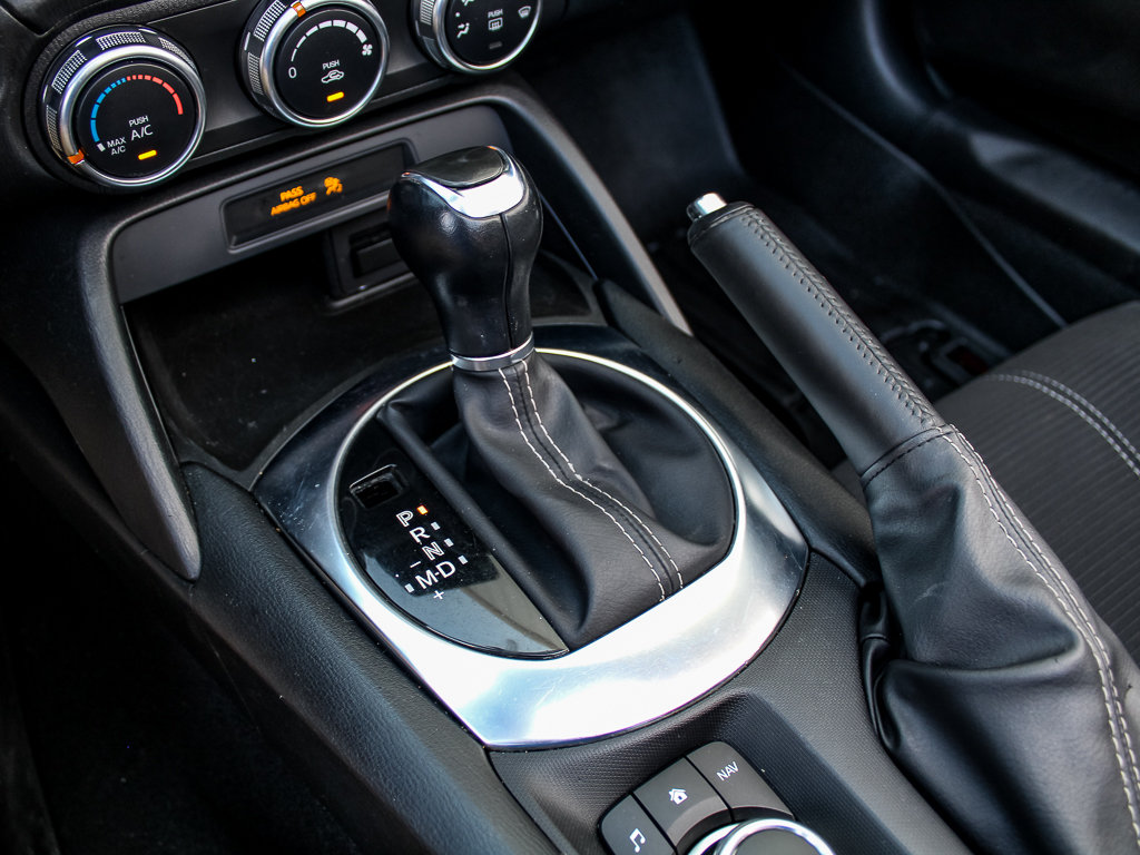 Used 2019 FIAT 124 Spider Classica RWD image 27
