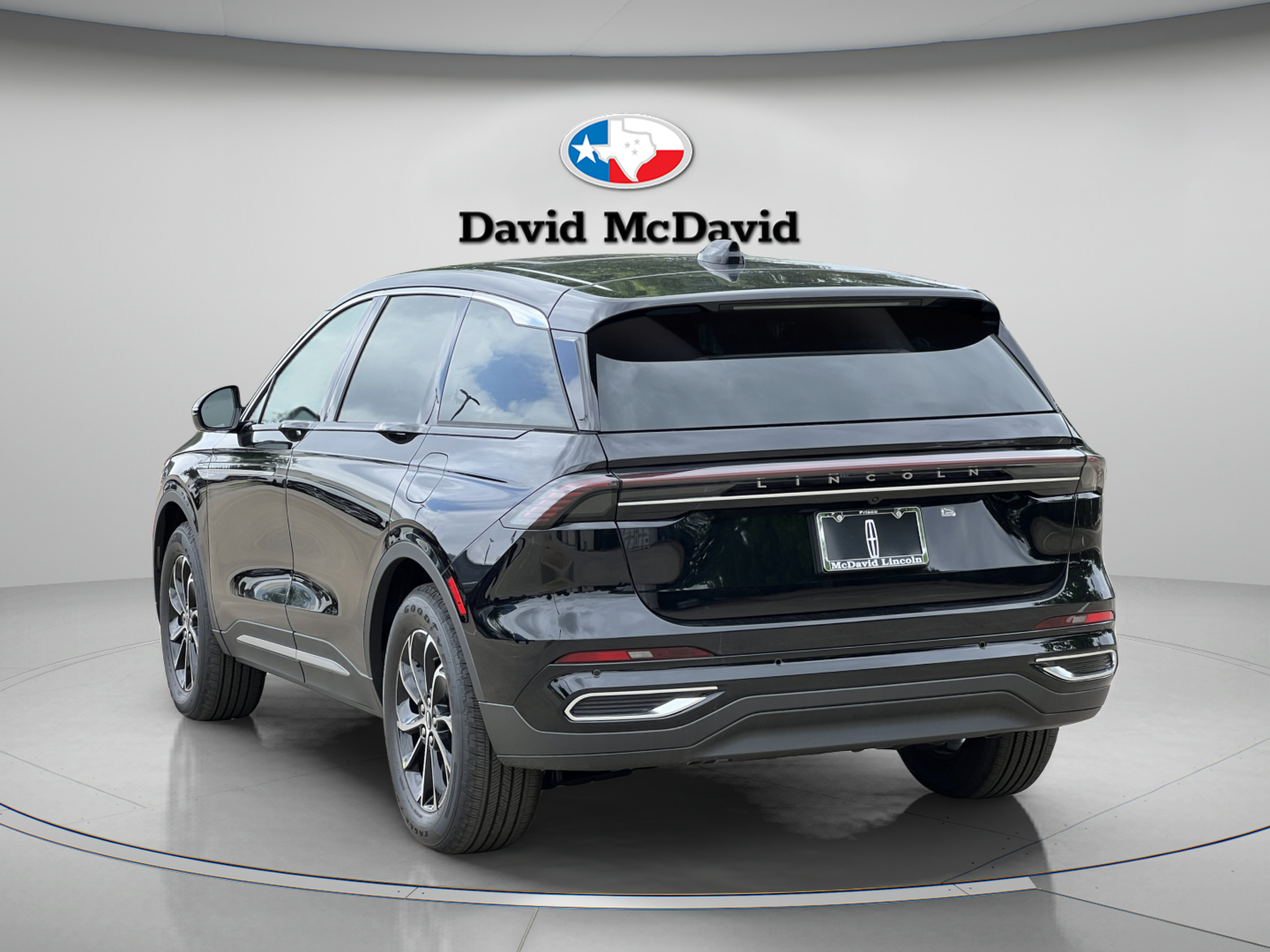 New 2026 Lincoln Nautilus Premier w/ Equipment Group 102A AWD/4WD image 5