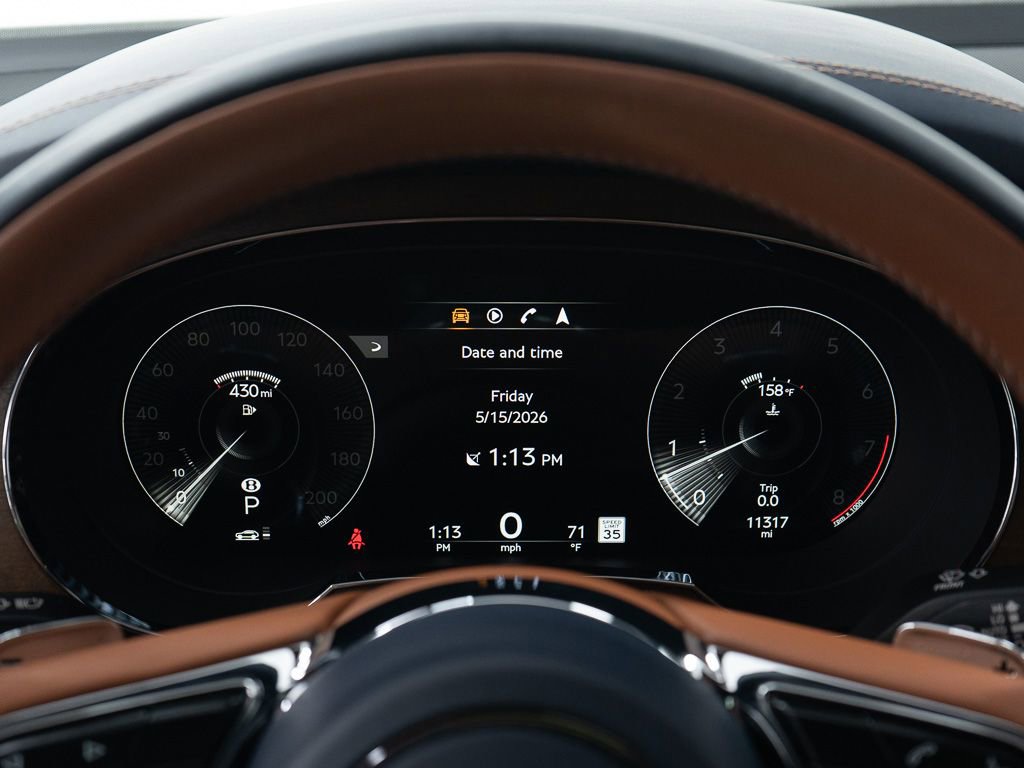 Certified 2023 Bentley Bentayga Extended Wheelbase AWD/4WD image 38