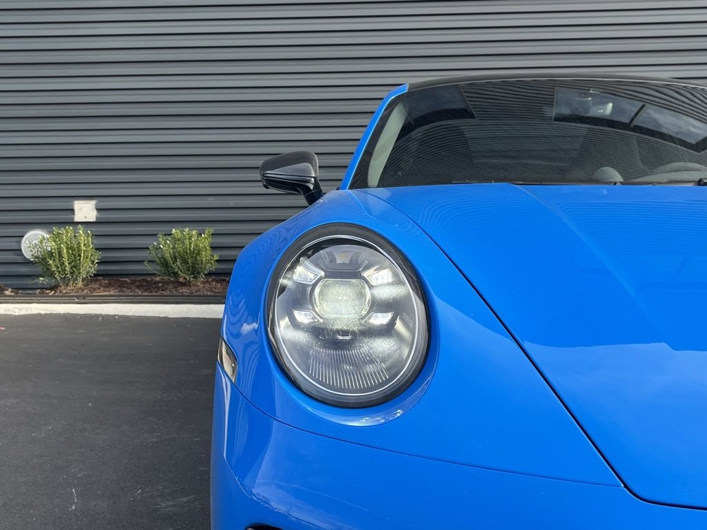 Used 2024 Porsche 911 Carrera 4S w/ Premium Package image 11