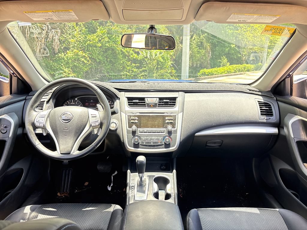 Used 2017 Nissan Altima 2.5 SR FWD image 7