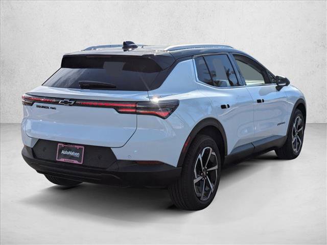 New 2026 Chevrolet Equinox EV LT image 2