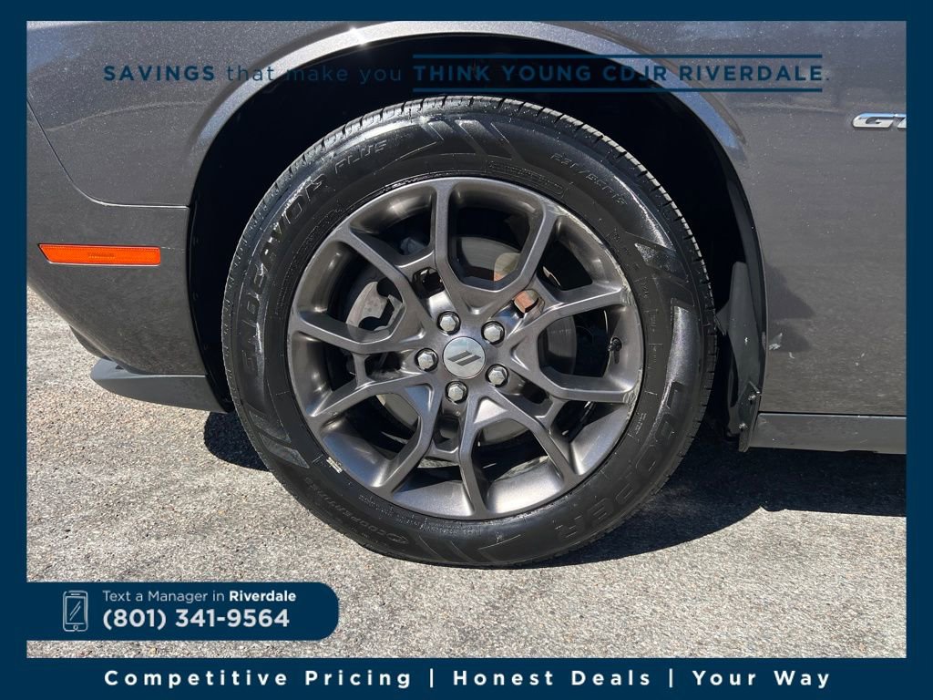 Used 2018 Dodge Challenger GT w/ Driver Convenience Group image 14
