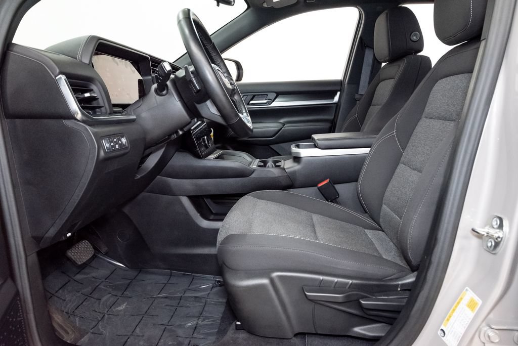 Used 2026 GMC Terrain Elevation w/ Black Edition AWD/4WD image 12