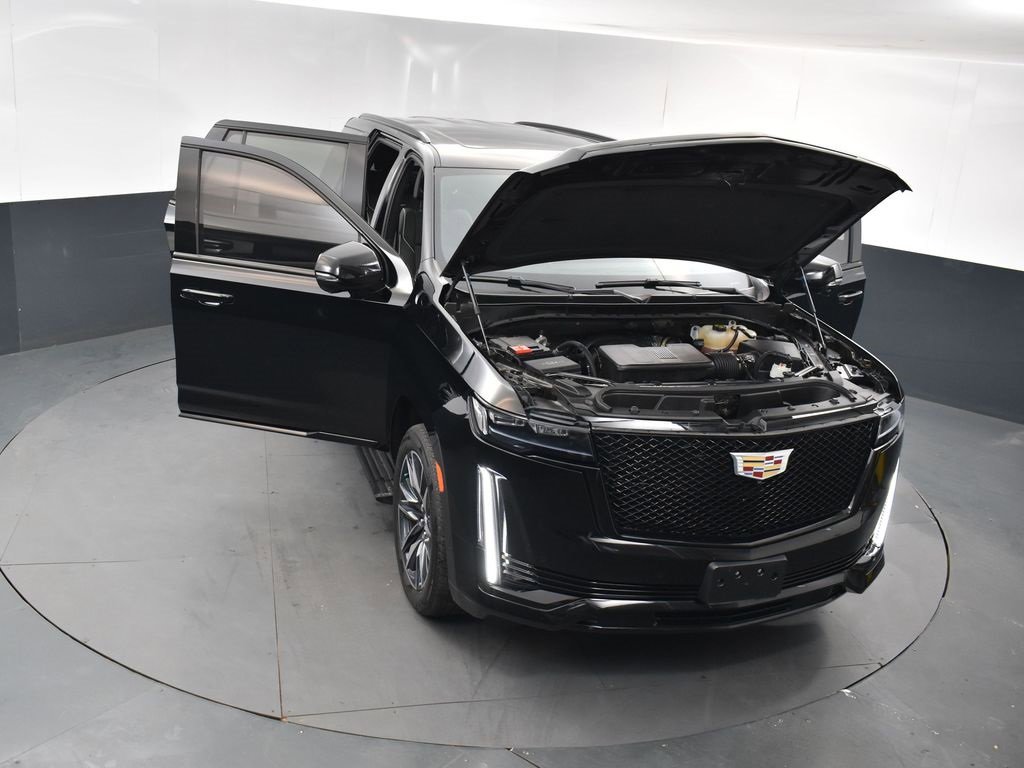 Used 2022 Cadillac Escalade Sport image 18