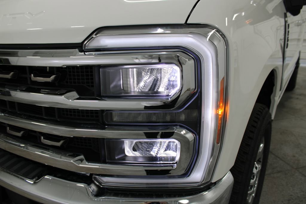 New 2026 Ford F250 King Ranch w/ Chrome Package image 12