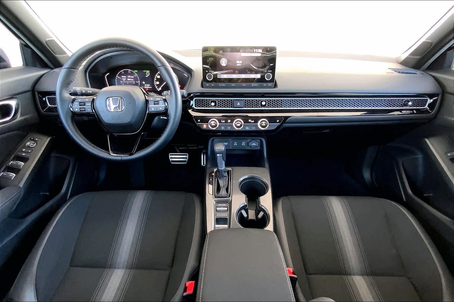 Used 2025 Honda Civic Sport image 16