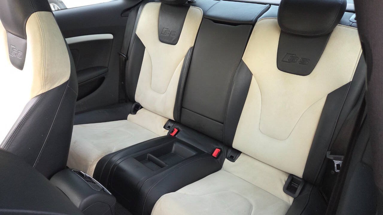 Used 2009 Audi S5 4.2 AWD/4WD image 29
