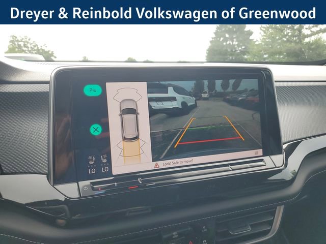 New 2025 Volkswagen Atlas Cross Sport SEL R-Line image 31