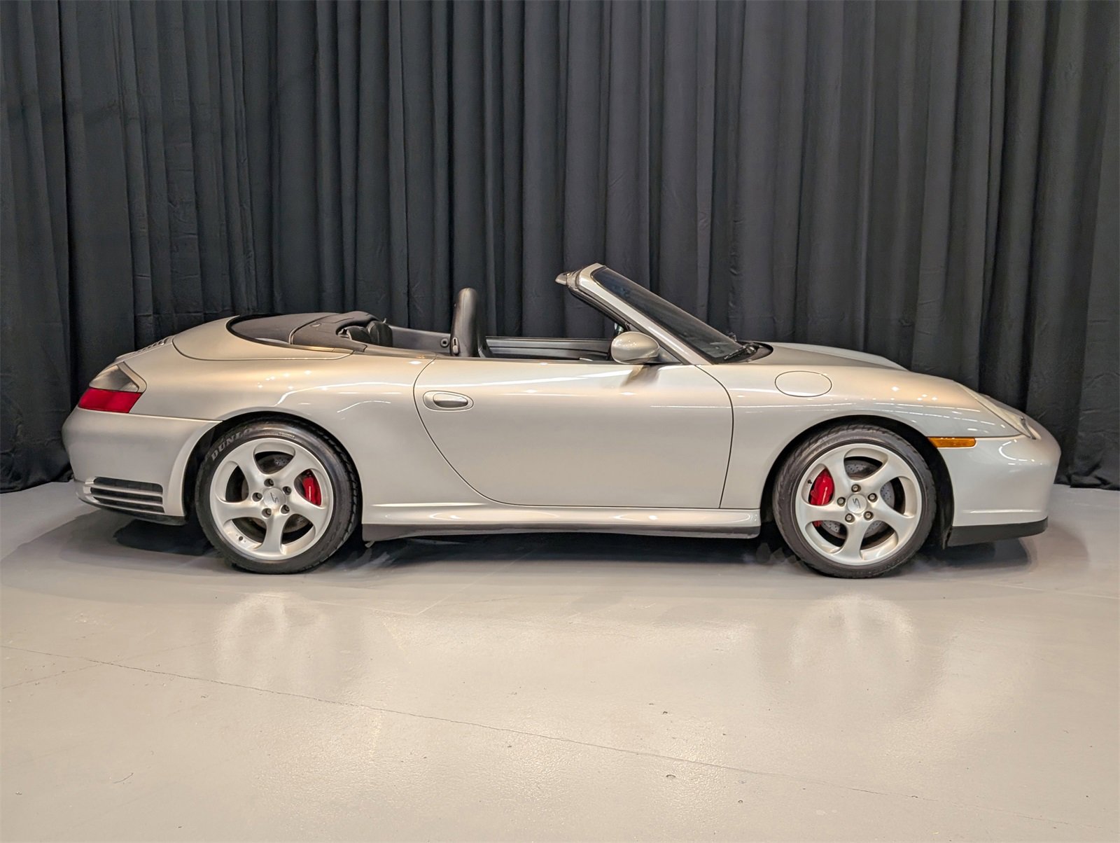 Used 2004 Porsche 911 Carrera 4S image 8