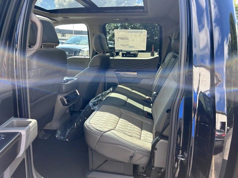 New 2025 Ford F150 Platinum image 9