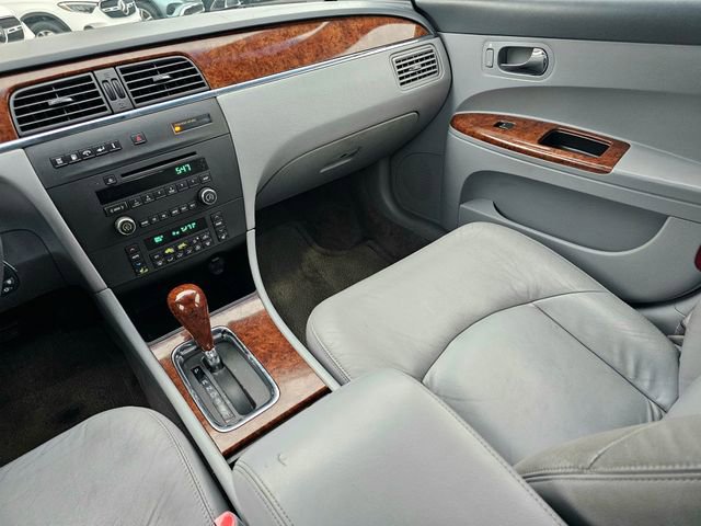 Used 2005 Buick LaCrosse CXL w/ Gold Convenience Package FWD image 28