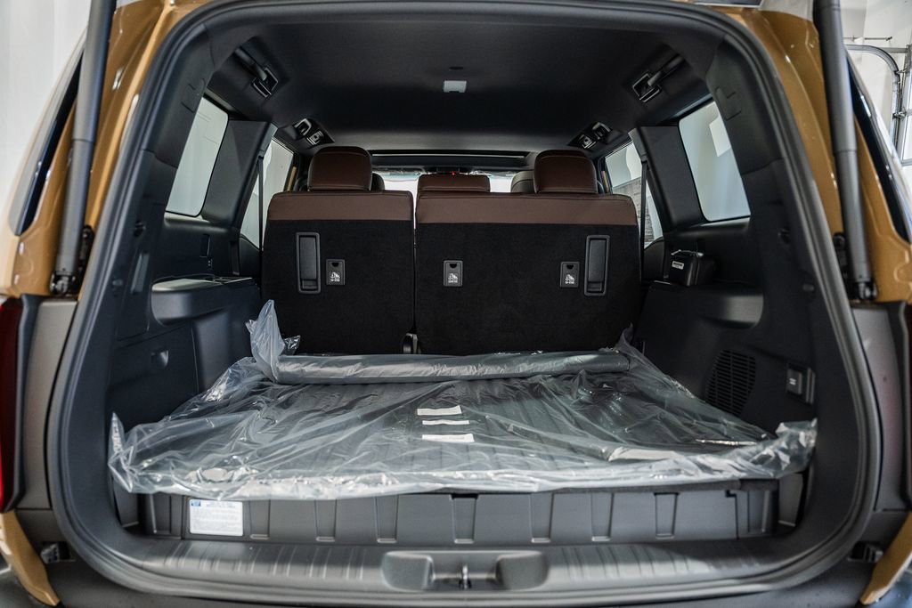 New 2026 Toyota Land Cruiser image 9