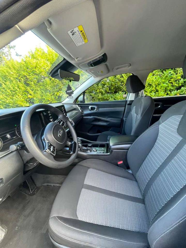 Used 2021 Kia Sorento LX AWD/4WD image 18