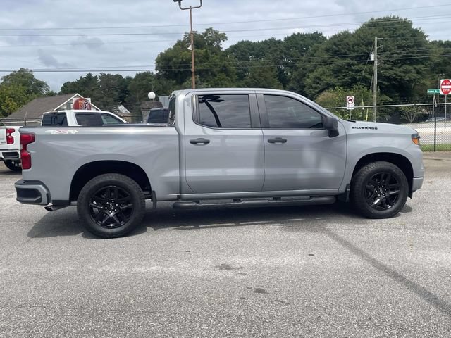 Used 2024 Chevrolet Silverado 1500 Custom w/ Turbomax Blackout Package AWD/4WD image 2
