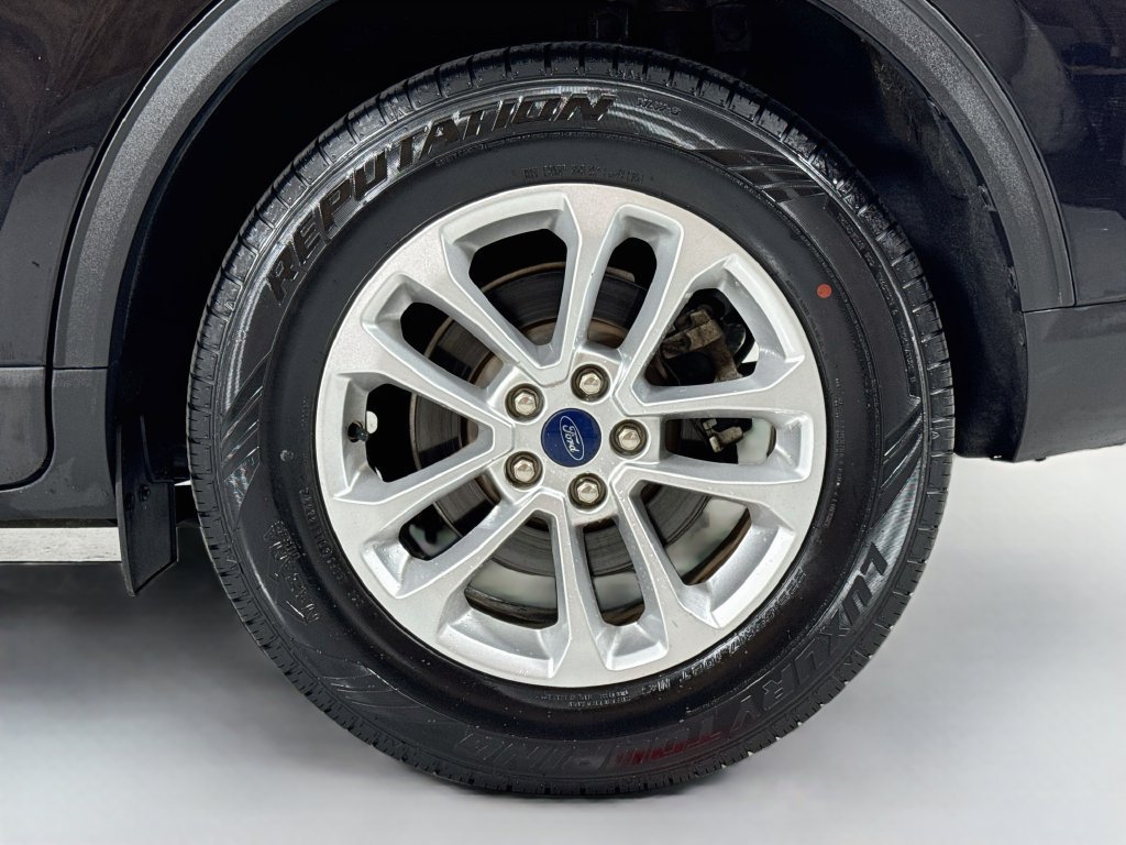 Used 2020 Ford Escape SE FWD image 10
