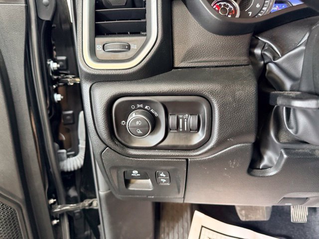 Used 2025 RAM 1500 Big Horn AWD/4WD image 22