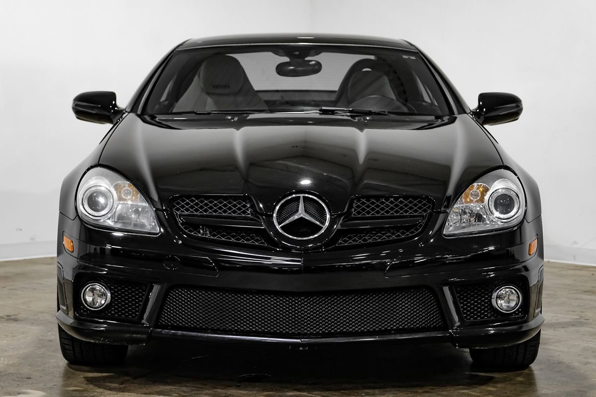 Used 2011 Mercedes-Benz SLK 300 image 7