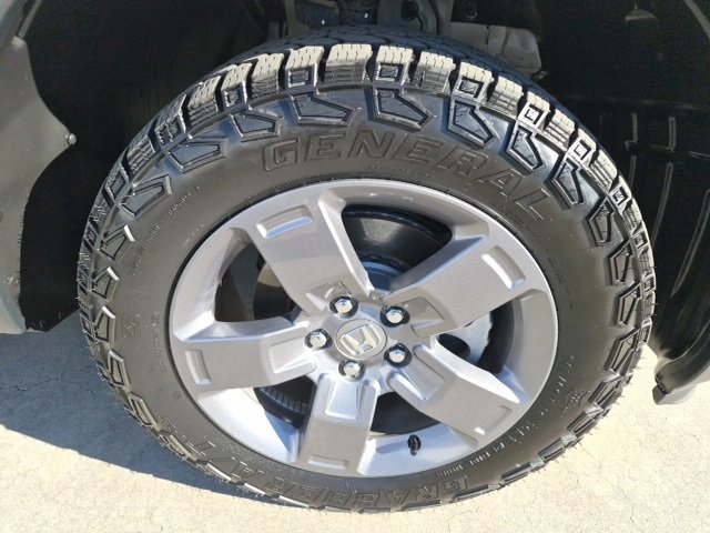 Used 2025 Honda Ridgeline TrailSport image 7