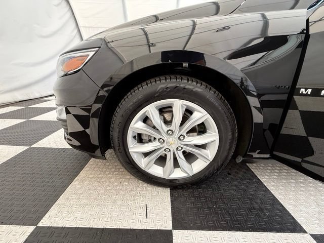 Used 2023 Chevrolet Malibu LT FWD image 9
