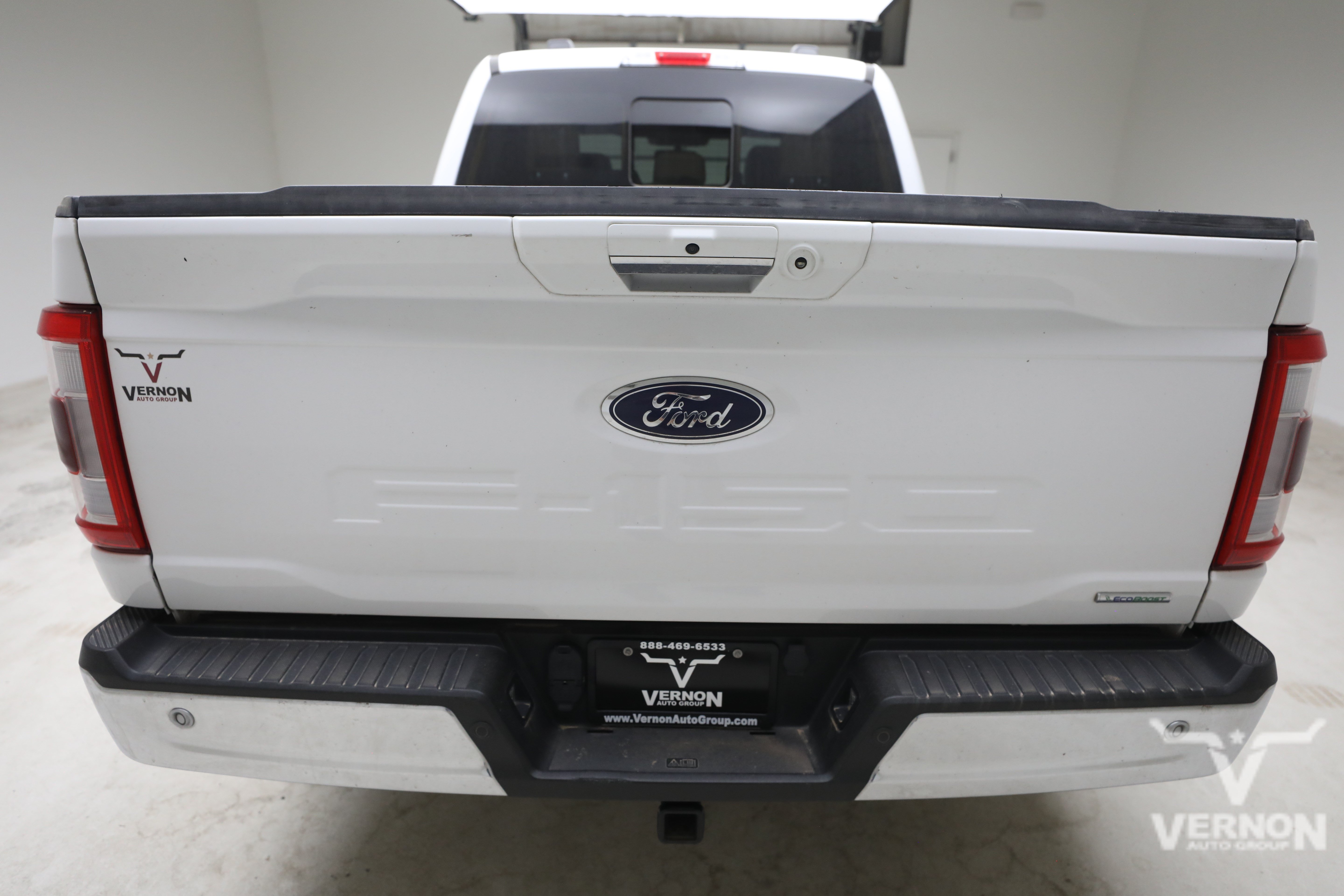 Used 2022 Ford F150 Lariat w/ Equipment Group 502A High AWD/4WD image 3