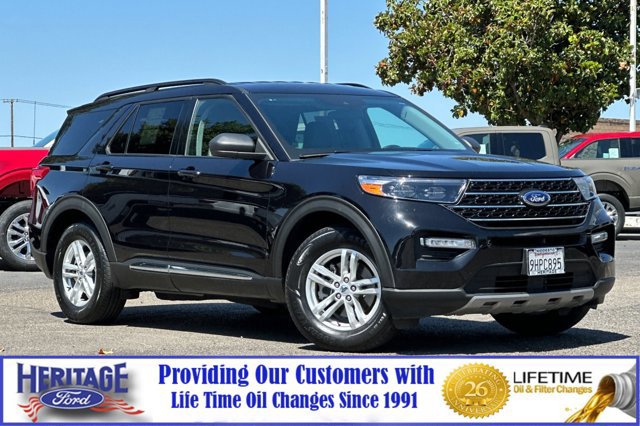 Certified 2023 Ford Explorer XLT w/ Equipment Group 202A image 1