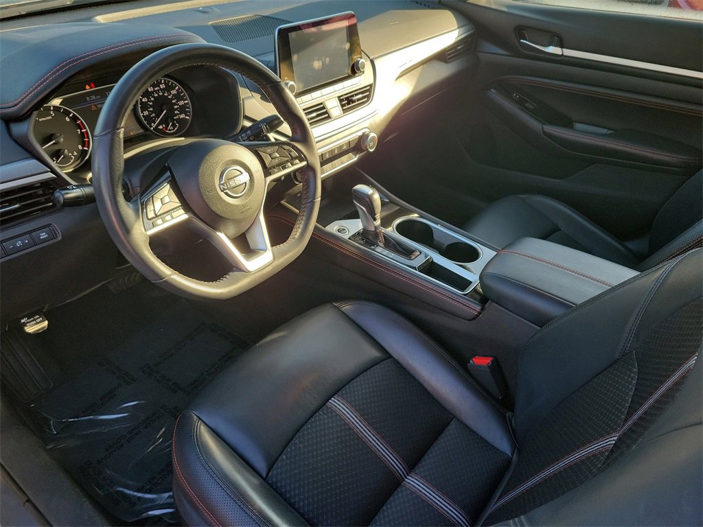 Certified 2023 Nissan Altima 2.5 SR image 14