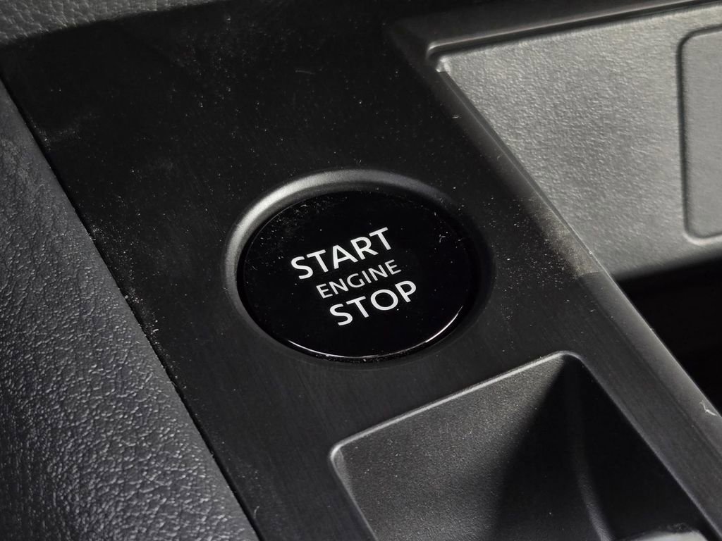 New 2026 Nissan Kicks S image 30