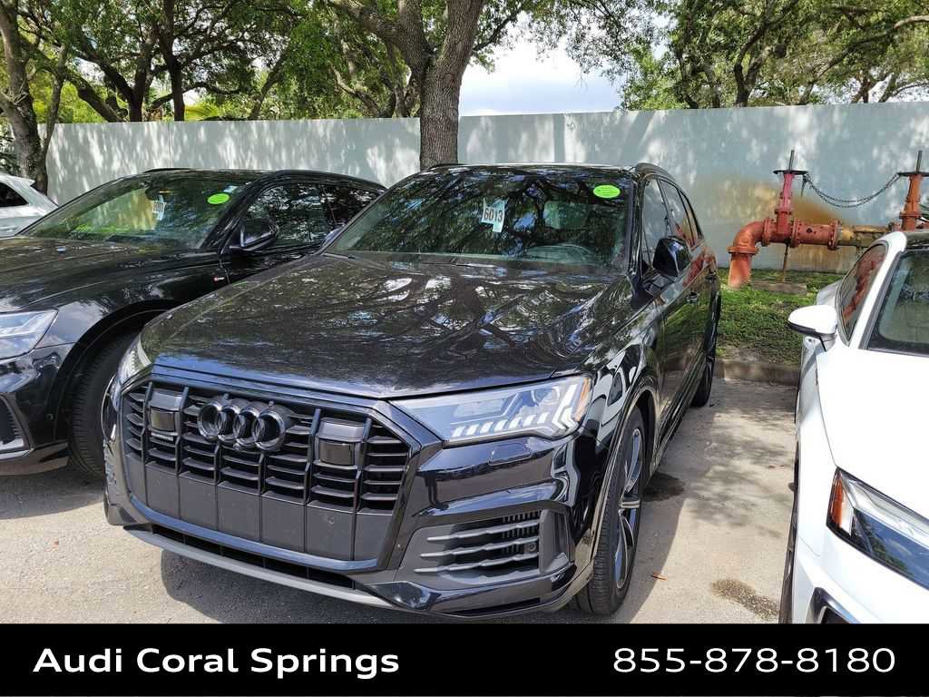 Used 2021 Audi Q7 3.0T Prestige w/ Prestige Package AWD/4WD image 5