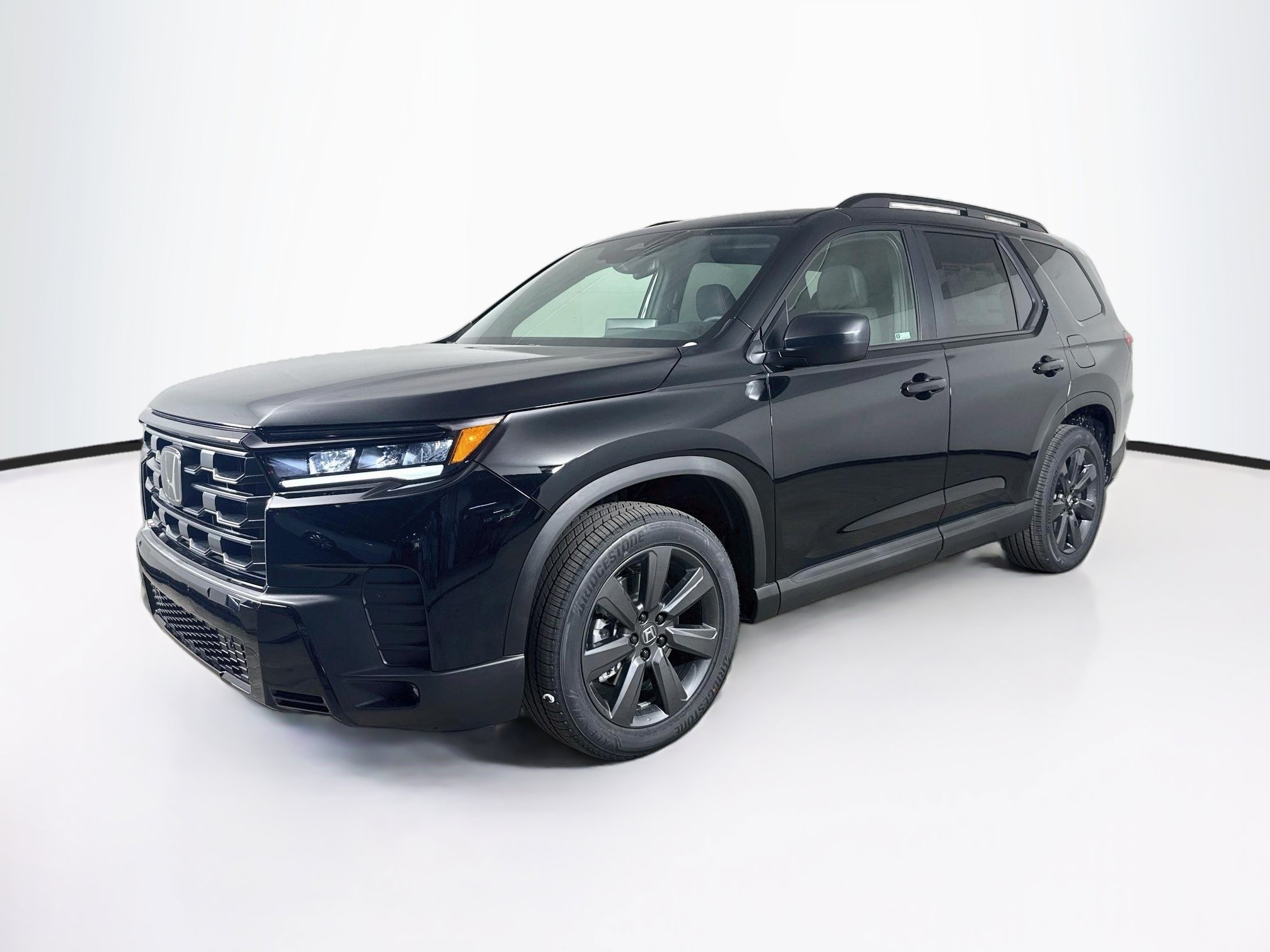 New 2026 Honda Pilot Sport image 4