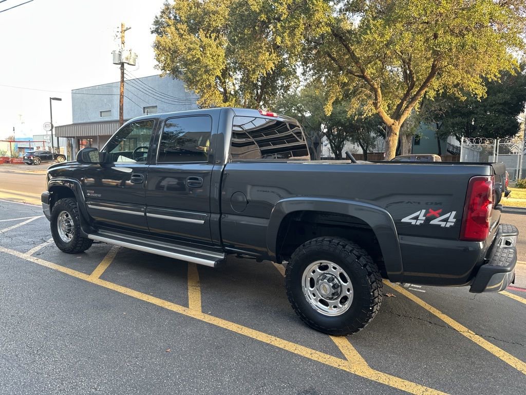 Used 2003 Chevrolet Silverado 2500 LT w/ Skid Plate Package image 5
